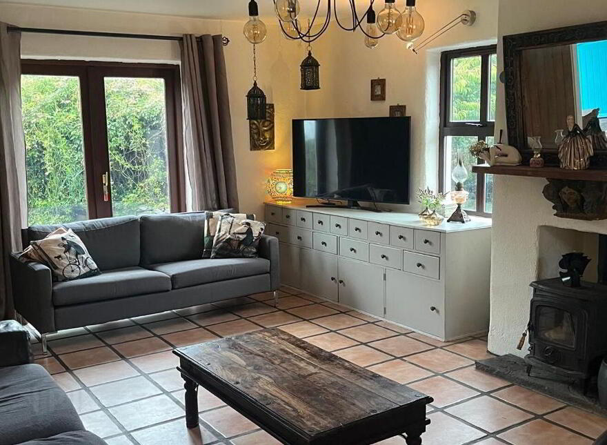 Caherverane, Lowertown, Lowertown, P81H902