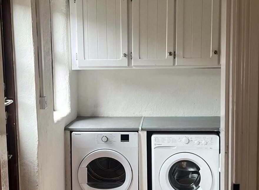 Caherverane, Lowertown, Lowertown, P81H902