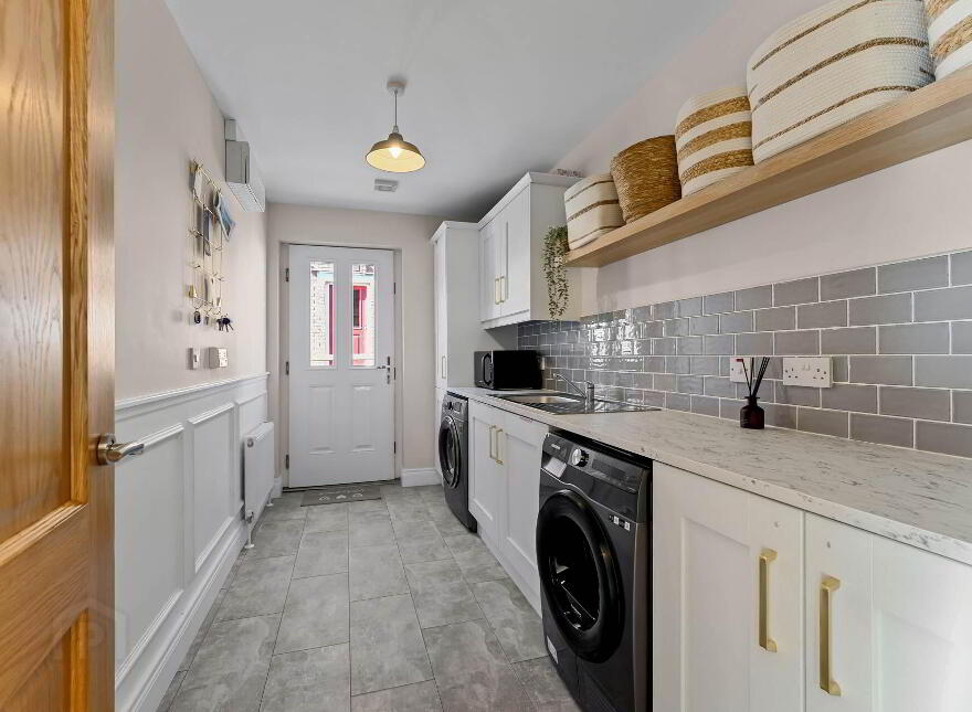 80 Woodville Gate, Lurgan, BT66 6SR
