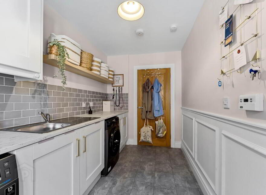 80 Woodville Gate, Lurgan, BT66 6SR