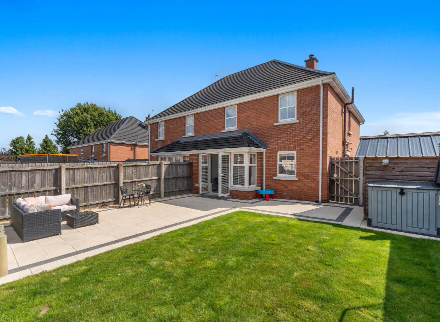 80 Woodville Gate, Lurgan, BT66 6SR
