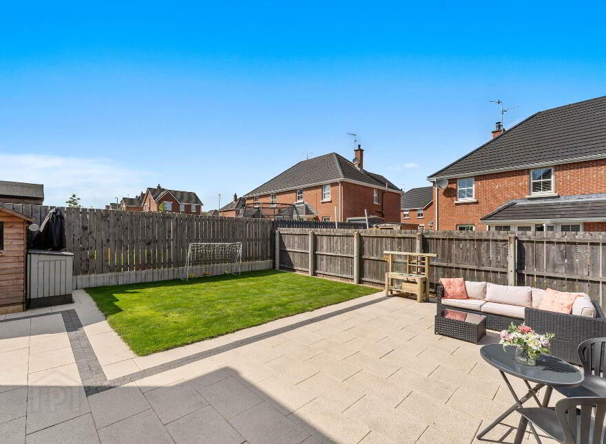 80 Woodville Gate, Lurgan, BT66 6SR