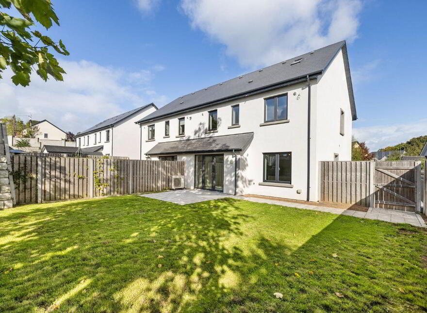 3 Barnfield, Convent Road, Delgany, A63X8N3