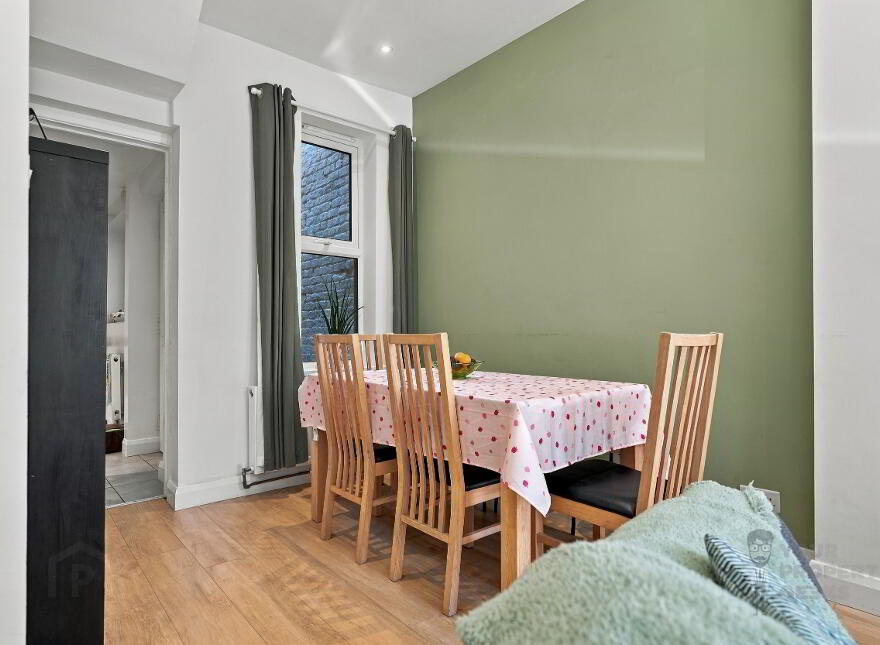 34 Avondale Street, Belfast, BT5 5DB