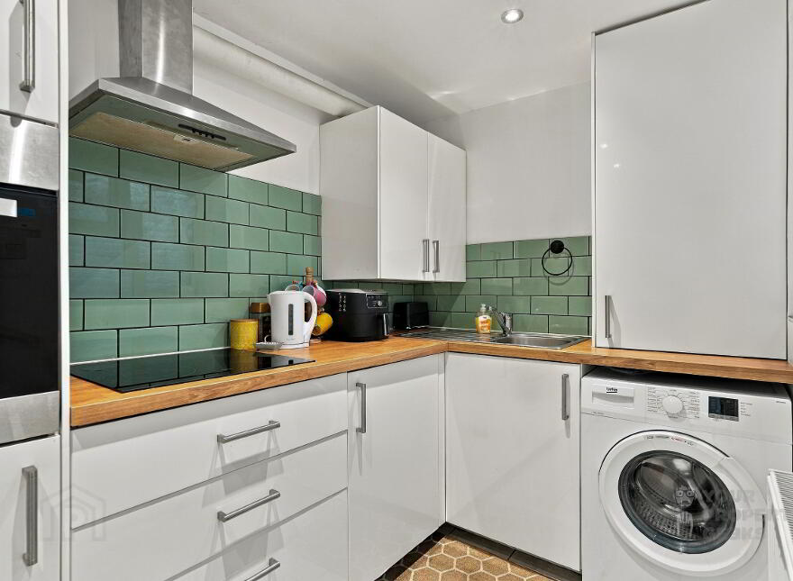 34 Avondale Street, Belfast, BT5 5DB