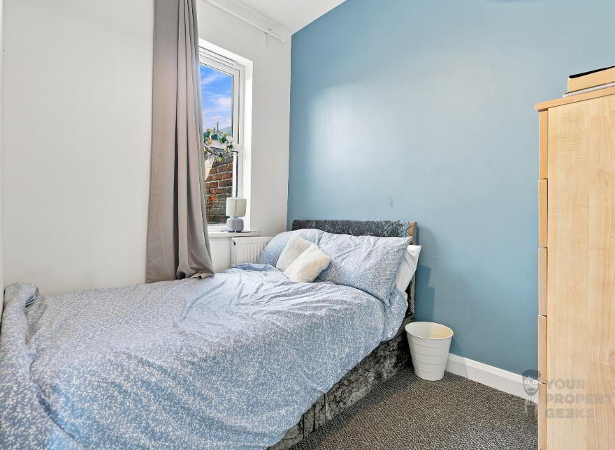 34 Avondale Street, Belfast, BT5 5DB