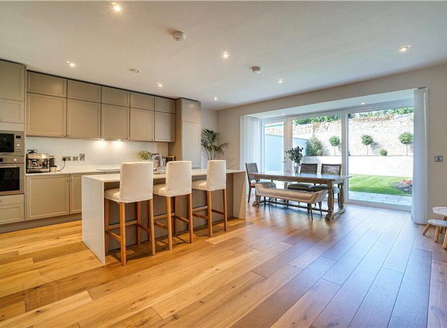 48 Thornhill Oaks, Kilmacud