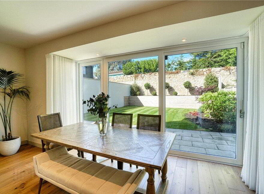 48 Thornhill Oaks, Kilmacud