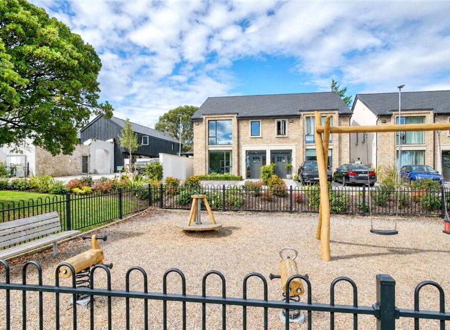 48 Thornhill Oaks, Kilmacud