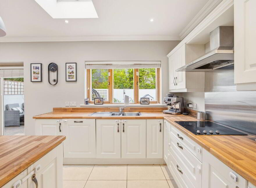 51 Whitethorn, Athgarvan, Athgarvan, W12PK24
