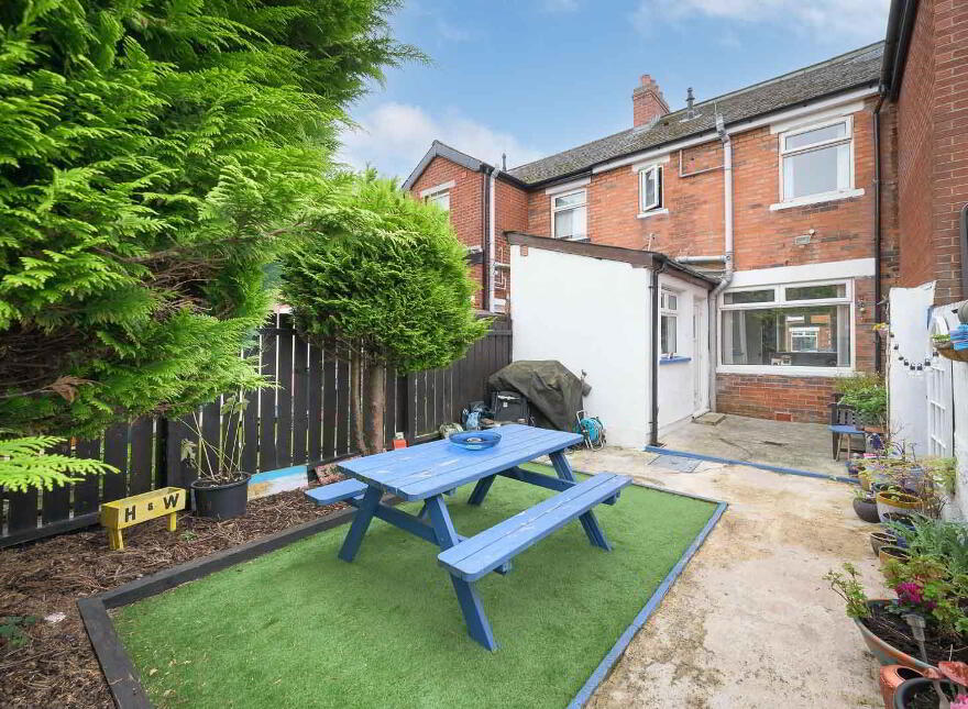63 Larkfield Road, Belfast, BT4 1QF
