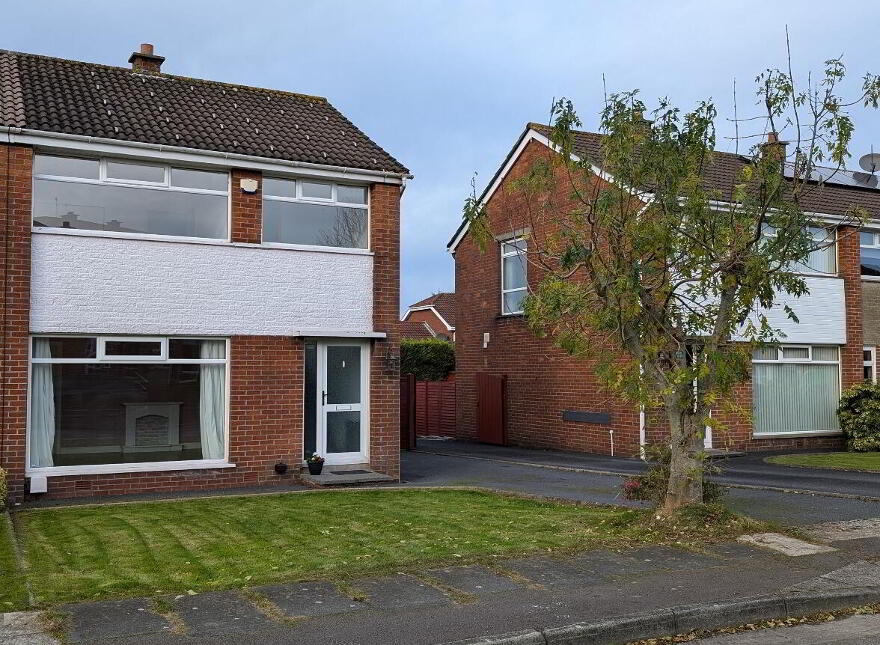 6 Cranley Park, Bangor, BT19 7HF