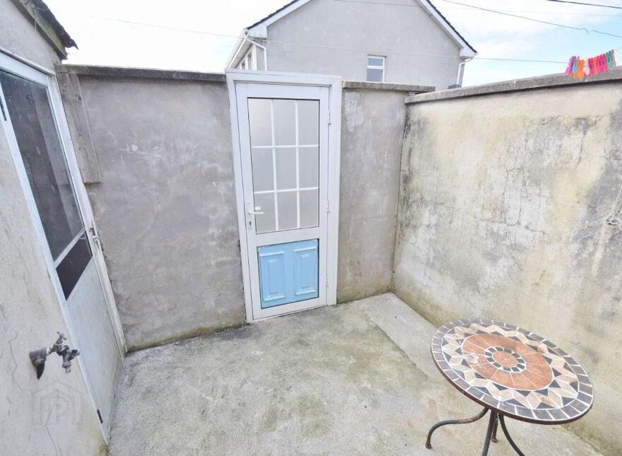 45 Ballygologue Park, Listowel, V31E379