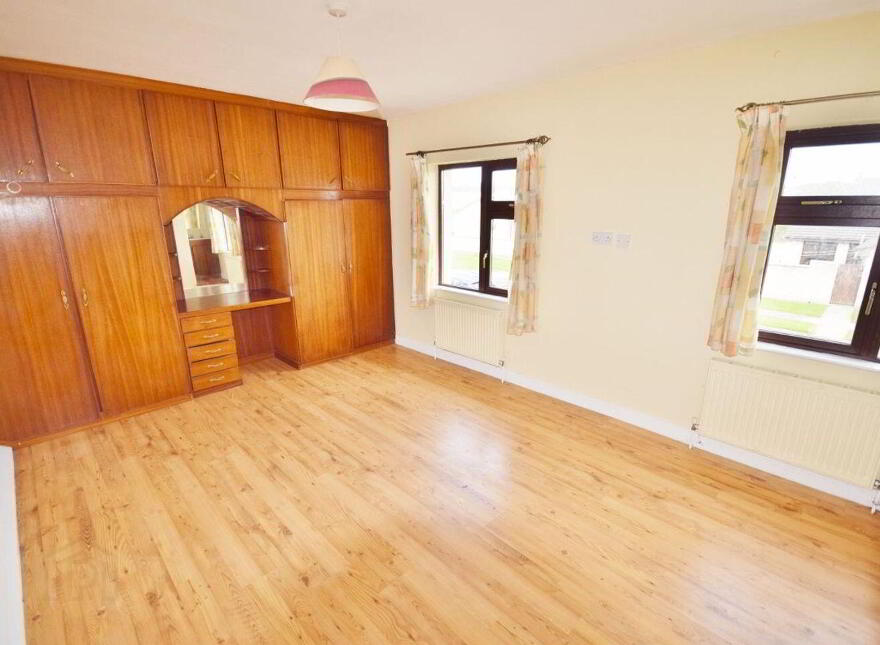 45 Ballygologue Park, Listowel, V31E379