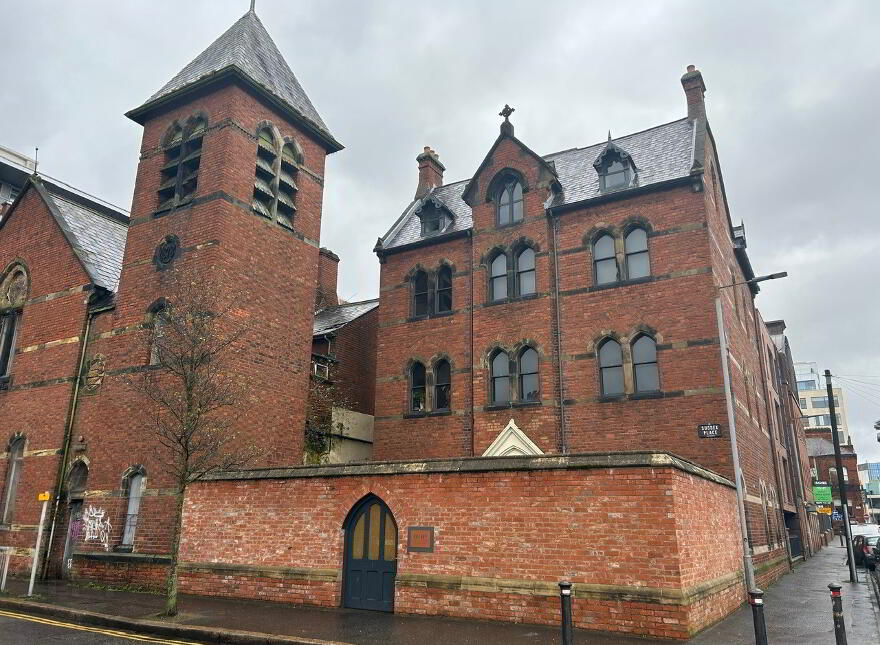 Apt 1, 1 Sussex Place, Belfast, BT2 8AL