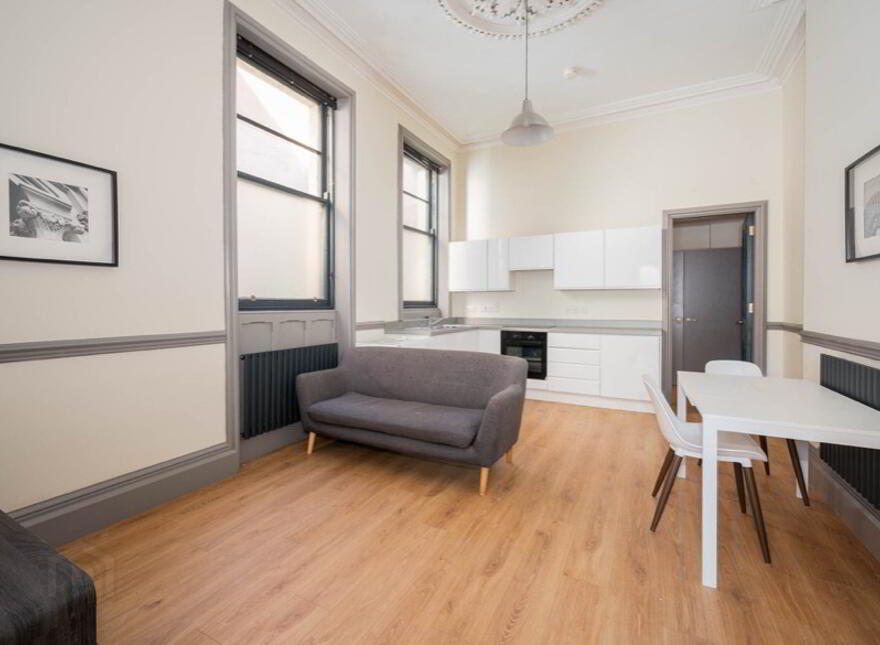 Apt 1, 1 Sussex Place, Belfast, BT2 8AL