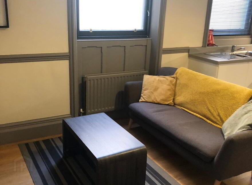 Apt 1, 1 Sussex Place, Belfast, BT2 8AL