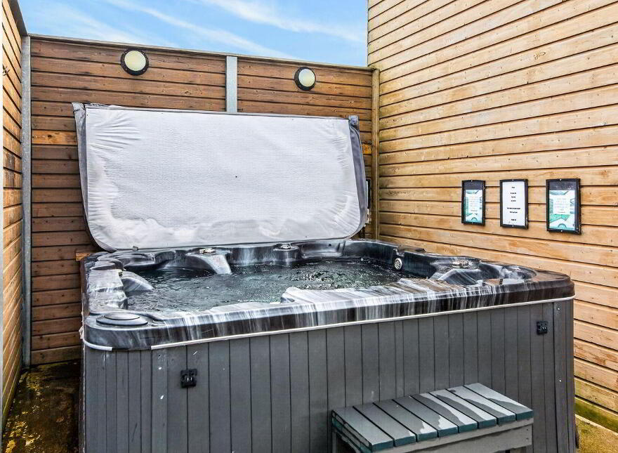 Hill View House, Ardfarna, Bundoran, F94HY96