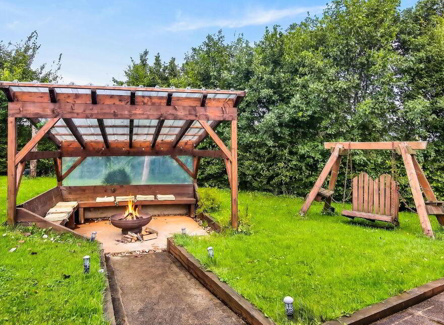 Hill View House, Ardfarna, Bundoran, F94HY96