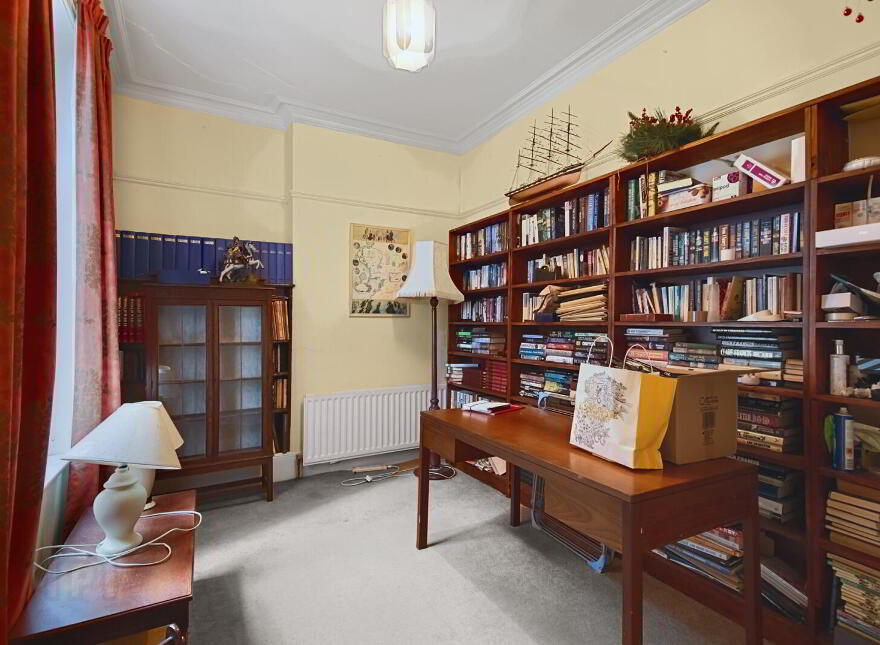 11 Kinnegar Avenue, Holywood, BT18 9JR