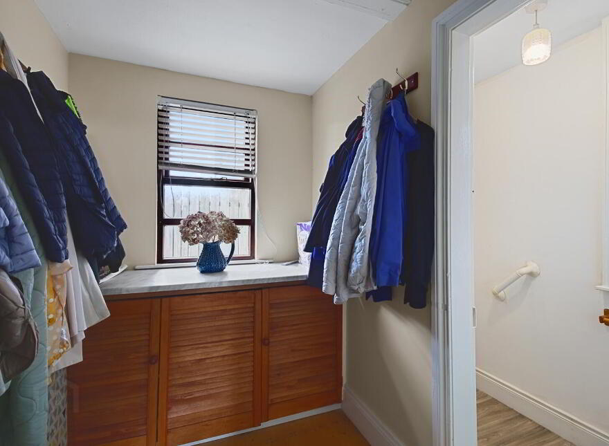 11 Kinnegar Avenue, Holywood, BT18 9JR