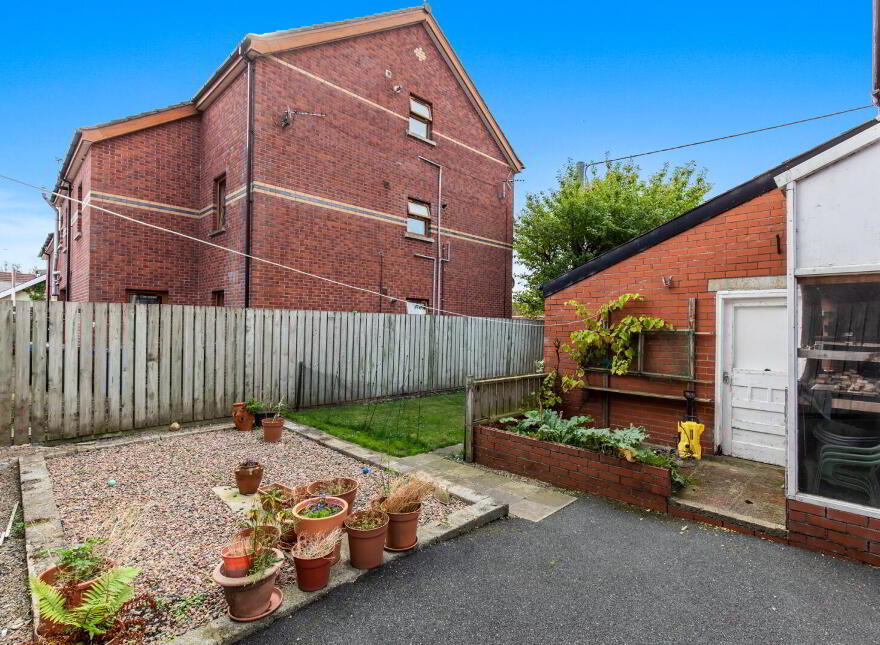 11 Kinnegar Avenue, Holywood, BT18 9JR