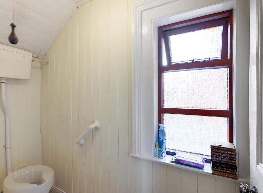 11 Kinnegar Avenue, Holywood, BT18 9JR