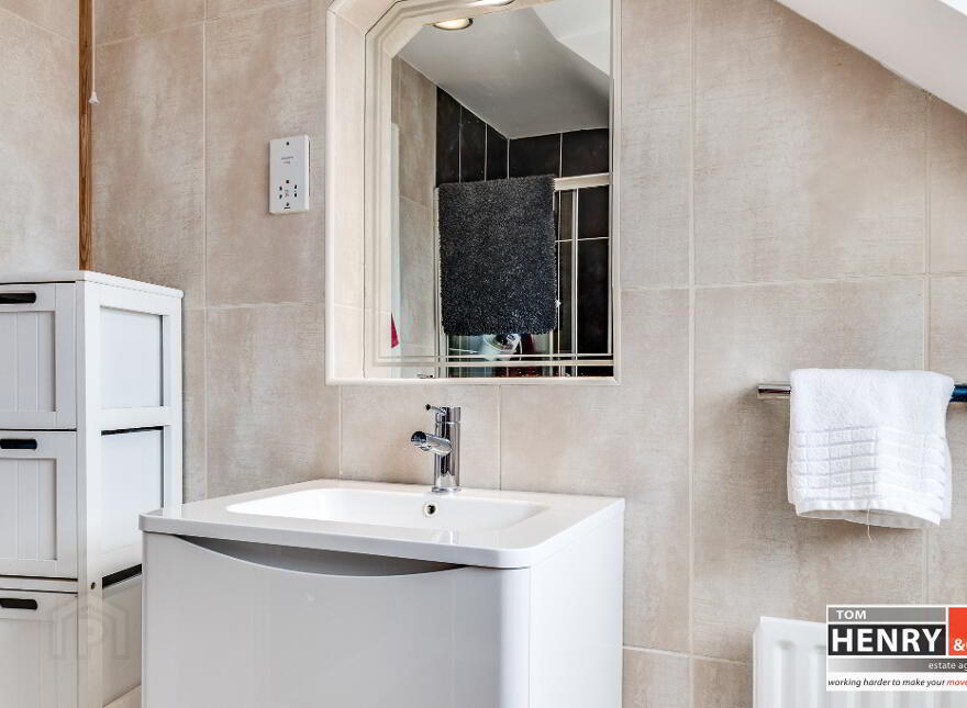 1 Woodglen Crescent, Morgans Hill Road, Cookstown, BT80 8EL
