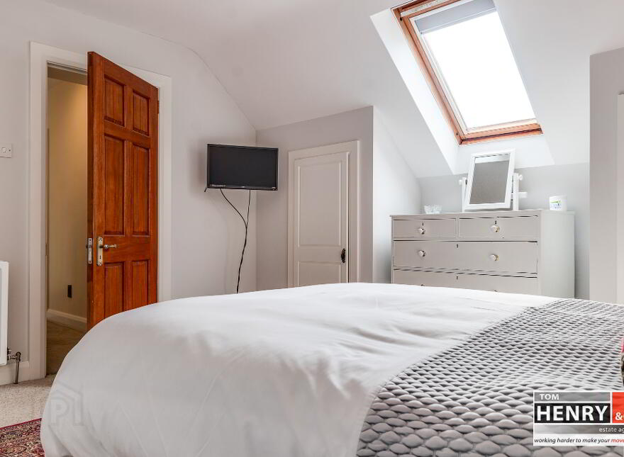 1 Woodglen Crescent, Morgans Hill Road, Cookstown, BT80 8EL