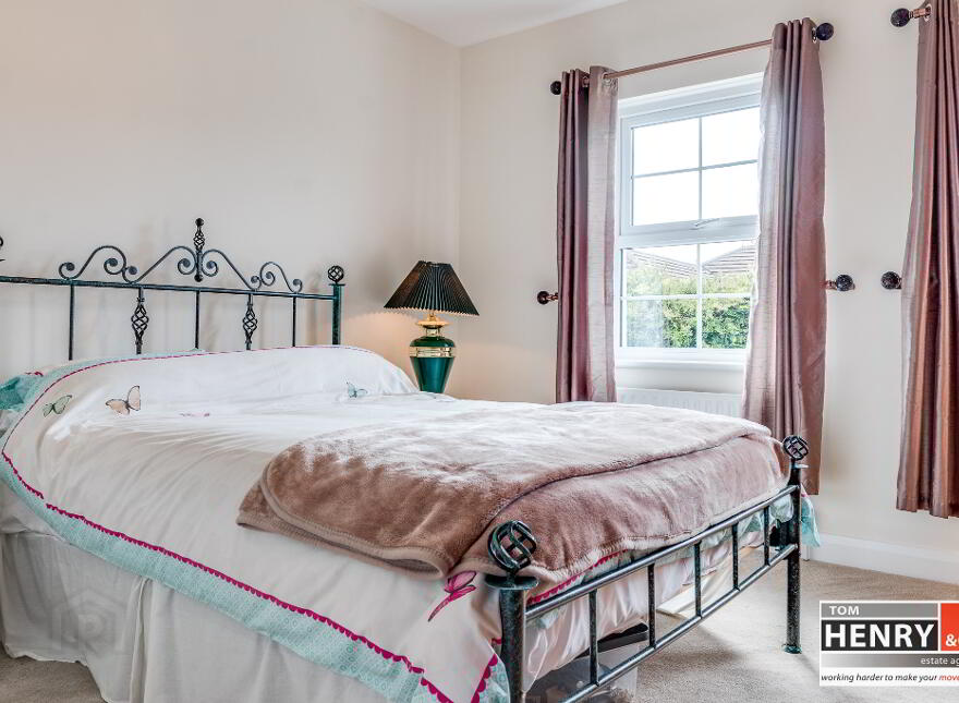 1 Woodglen Crescent, Morgans Hill Road, Cookstown, BT80 8EL