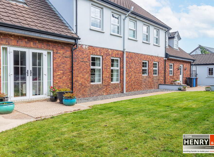1 Woodglen Crescent, Morgans Hill Road, Cookstown, BT80 8EL