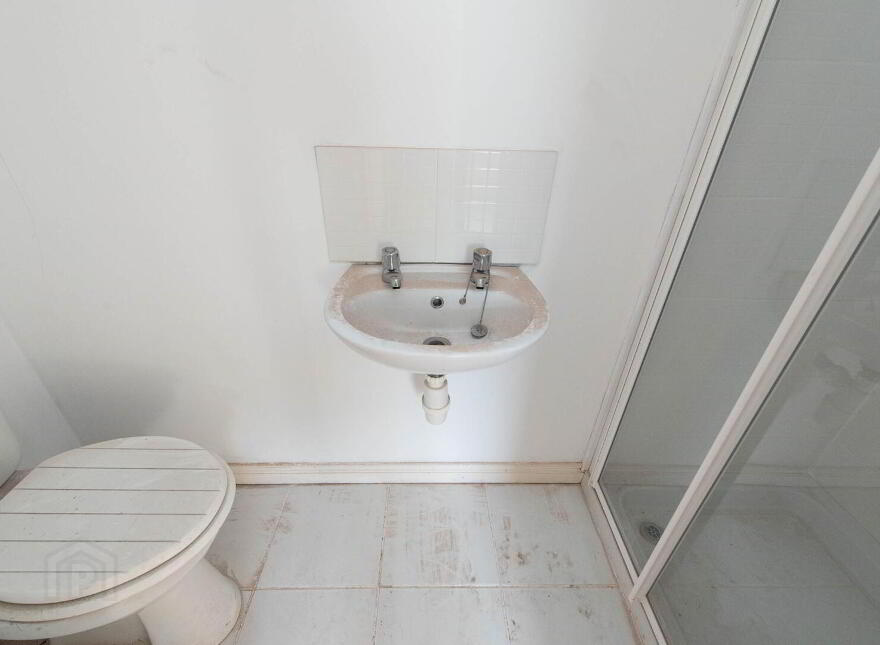 12 Upper Road, Greenisland, BT38 8RL