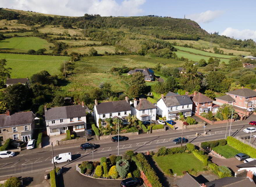 12 Upper Road, Greenisland, BT38 8RL