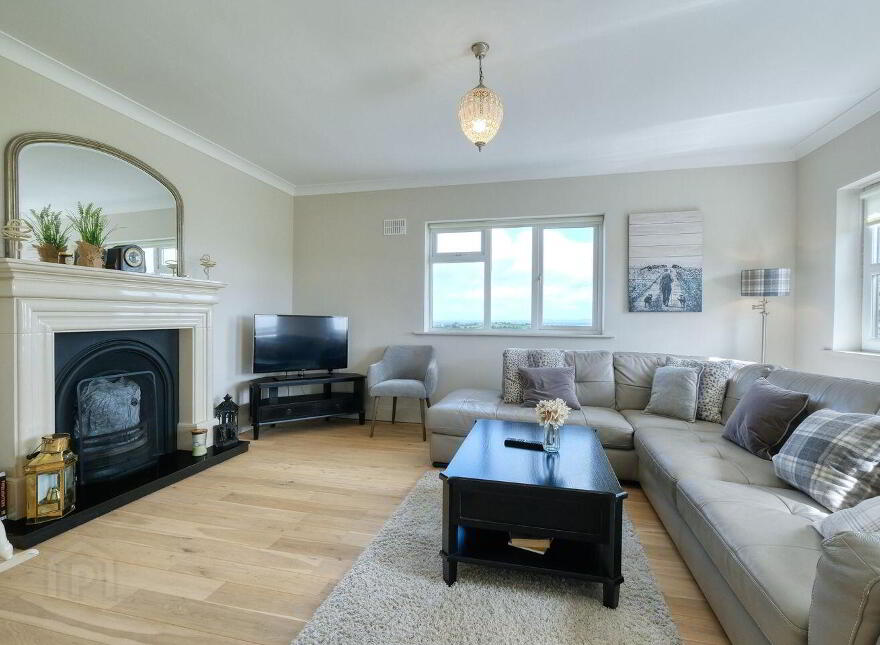 Glenmore, Aughnacliffe, N39V2P7