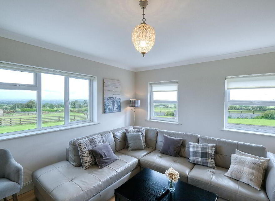 Glenmore, Aughnacliffe, N39V2P7