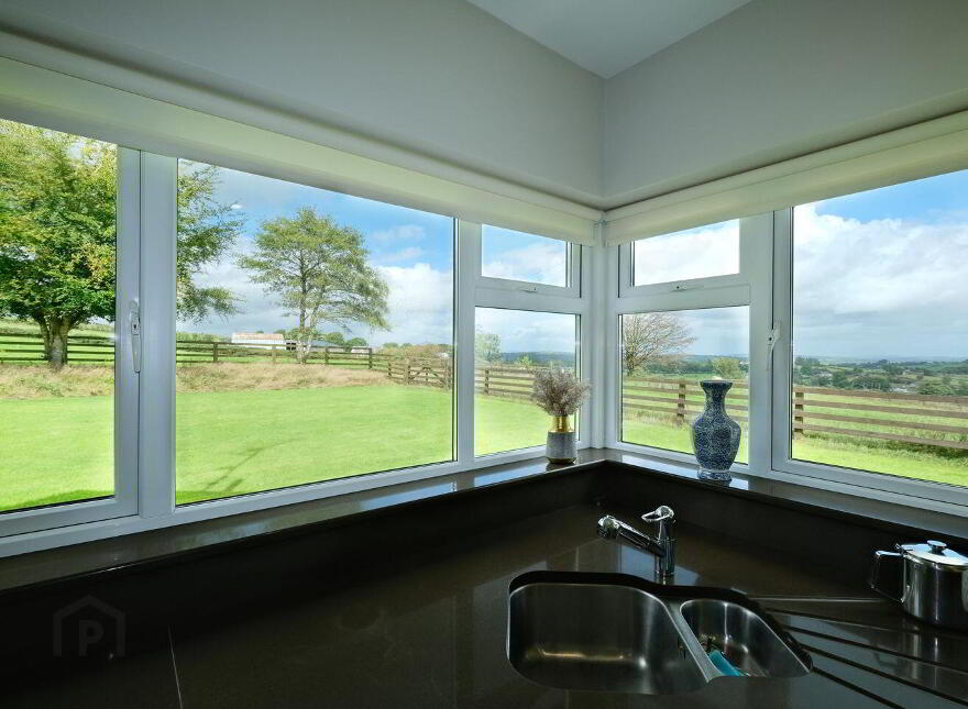 Glenmore, Aughnacliffe, N39V2P7