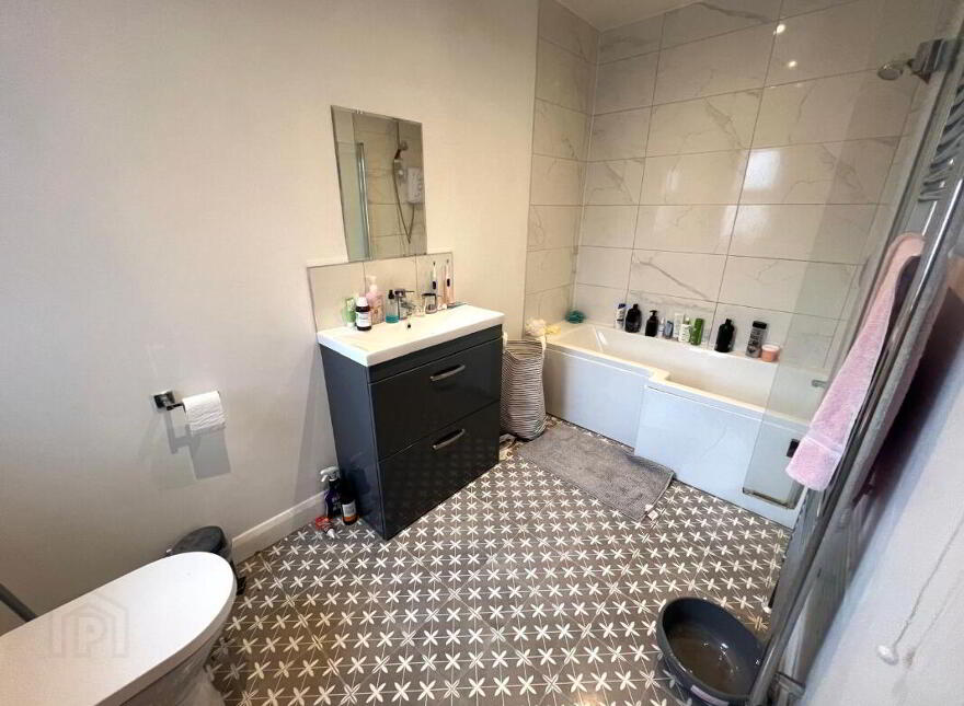10 Wansbeck Street, Belfast, BT9 5FQ