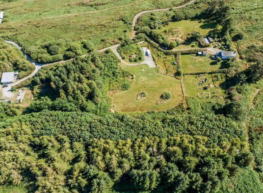 Coomfarna, Dunbeacon, Durrus, P75Y186