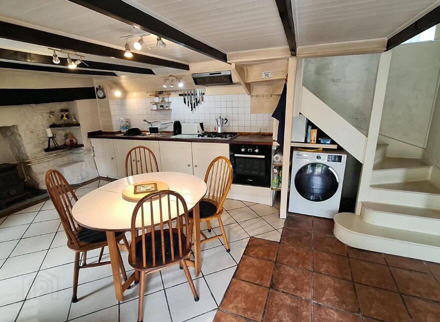Coomfarna, Dunbeacon, Durrus, P75Y186