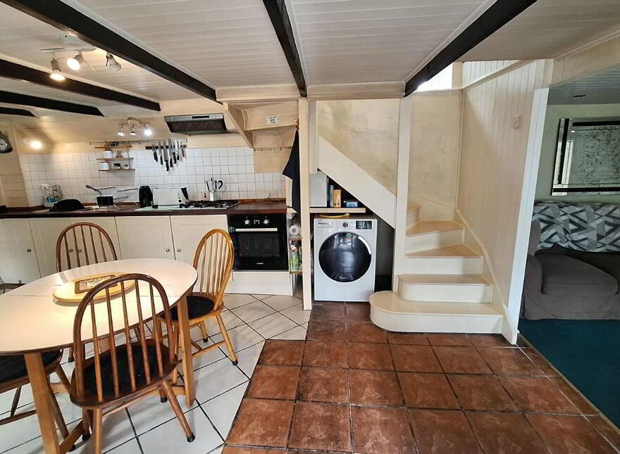 Coomfarna, Dunbeacon, Durrus, P75Y186