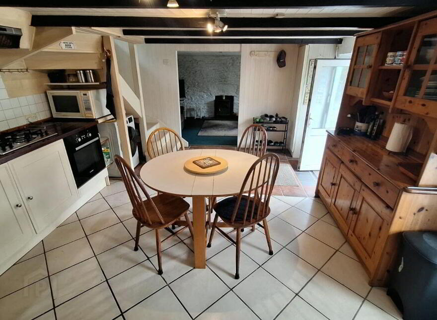 Coomfarna, Dunbeacon, Durrus, P75Y186