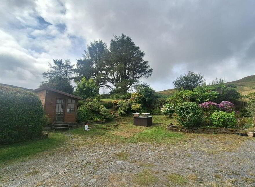 Coomfarna, Dunbeacon, Durrus, P75Y186