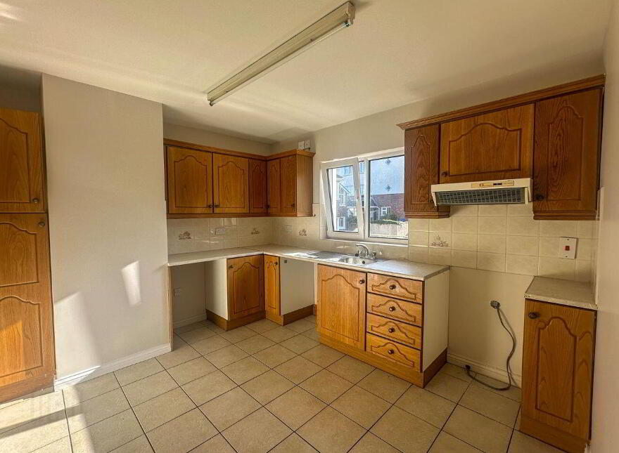19 Glenmore, College Road, Galway City, H91X5X8