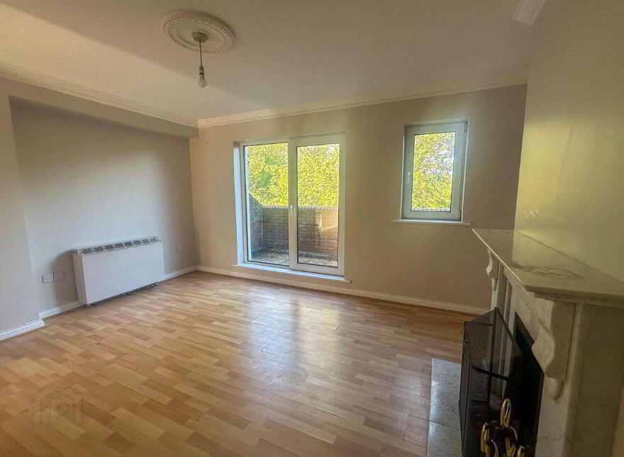 19 Glenmore, College Road, Galway City, H91X5X8
