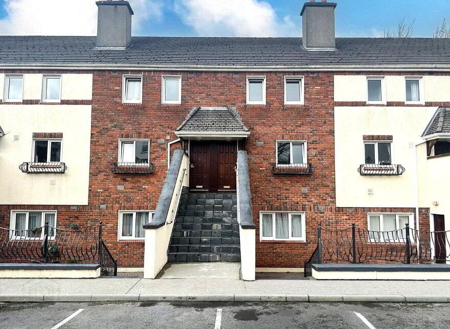 19 Glenmore, College Road, Galway City, H91X5X8