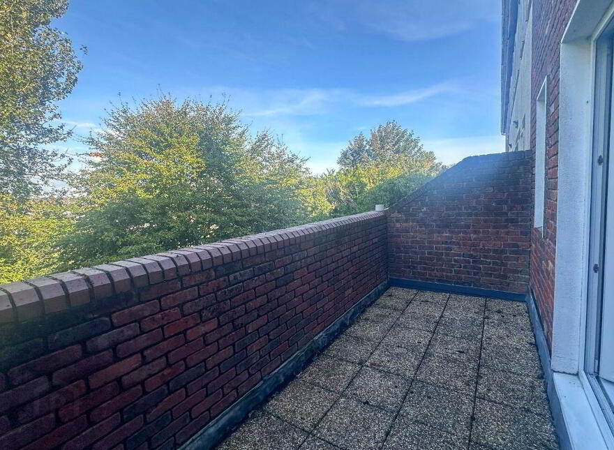 19 Glenmore, College Road, Galway City, H91X5X8