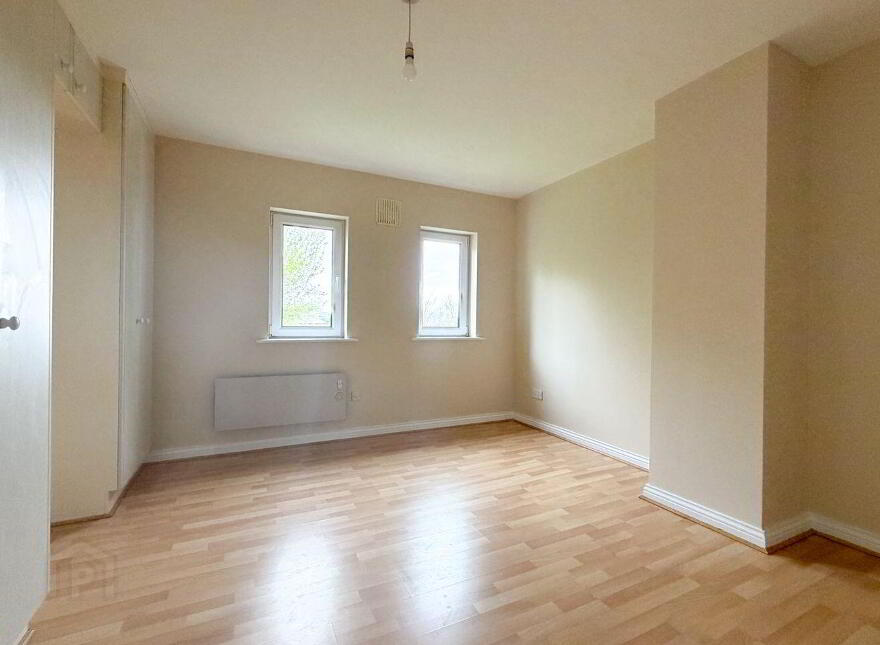 19 Glenmore, College Road, Galway City, H91X5X8