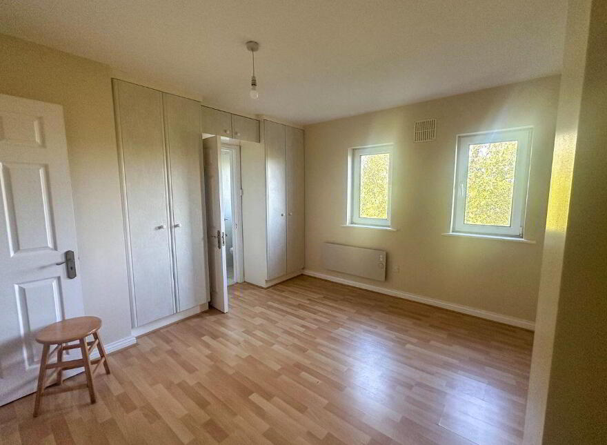 19 Glenmore, College Road, Galway City, H91X5X8