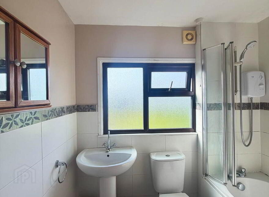 83 Ballinlea Road, Ballymoney, Ballycastle, BT54 6NN