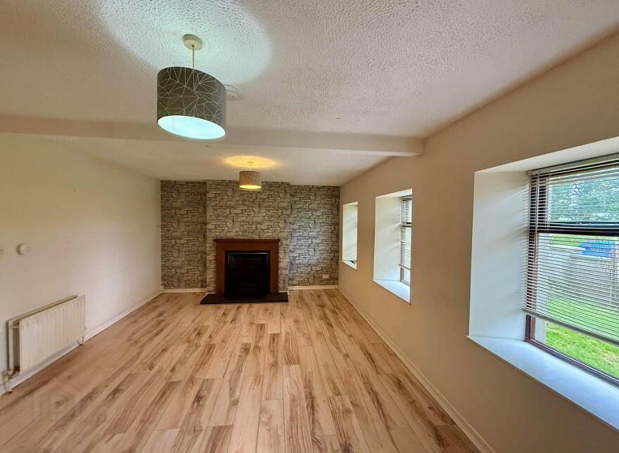 83 Ballinlea Road, Ballymoney, Ballycastle, BT54 6NN